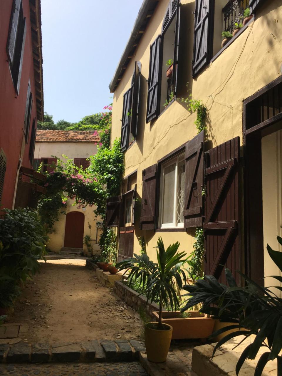 Chez Coumbis Bed & Breakfast Goree Exterior photo